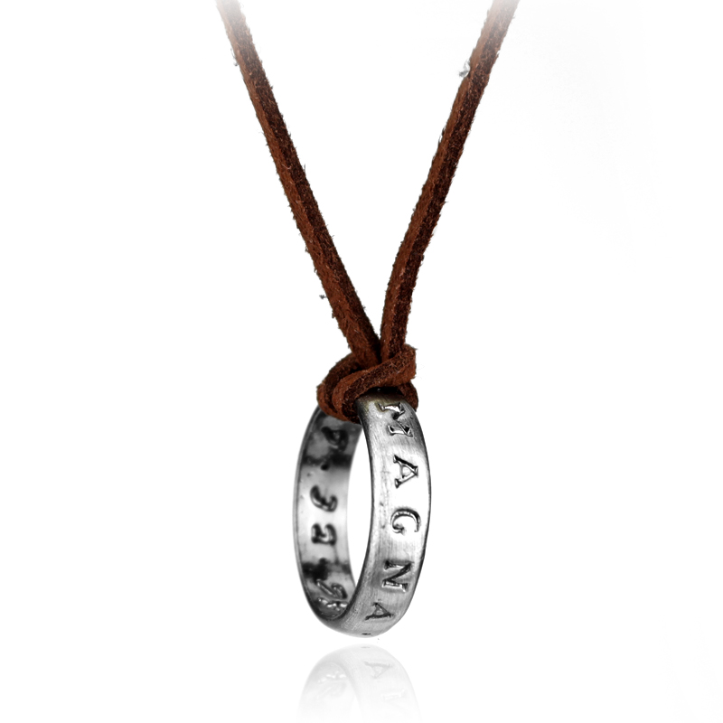 Anime Pendant Necklace - Colar de Couro com Pingente de