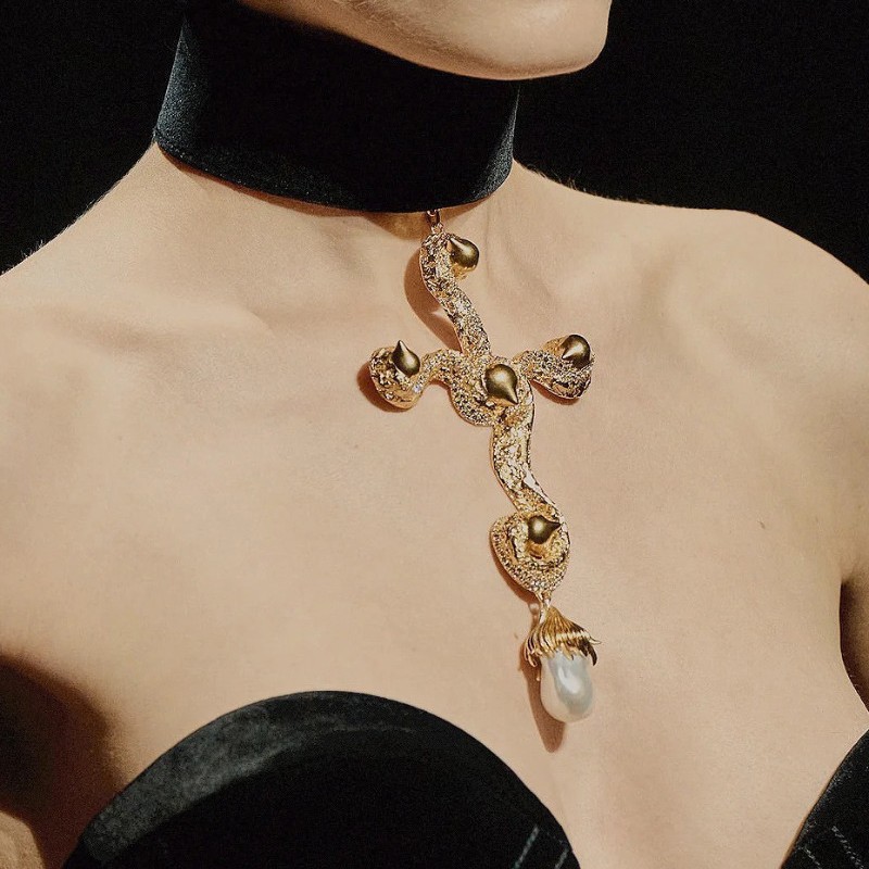 Pearl Choker Necklace Vintage - Colar com pingente de cruz de