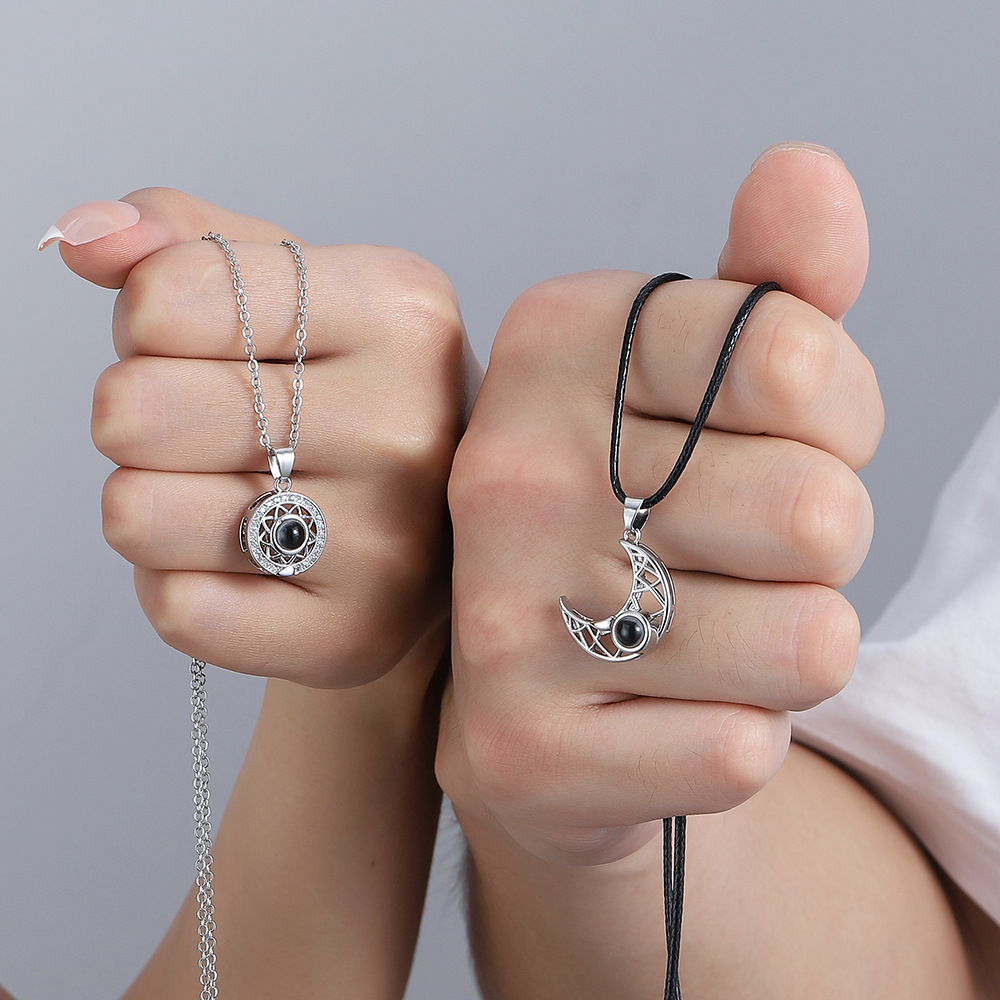 Magnetic Couple Matching Necklaces - 2 pçs casal magnético correspondência colar