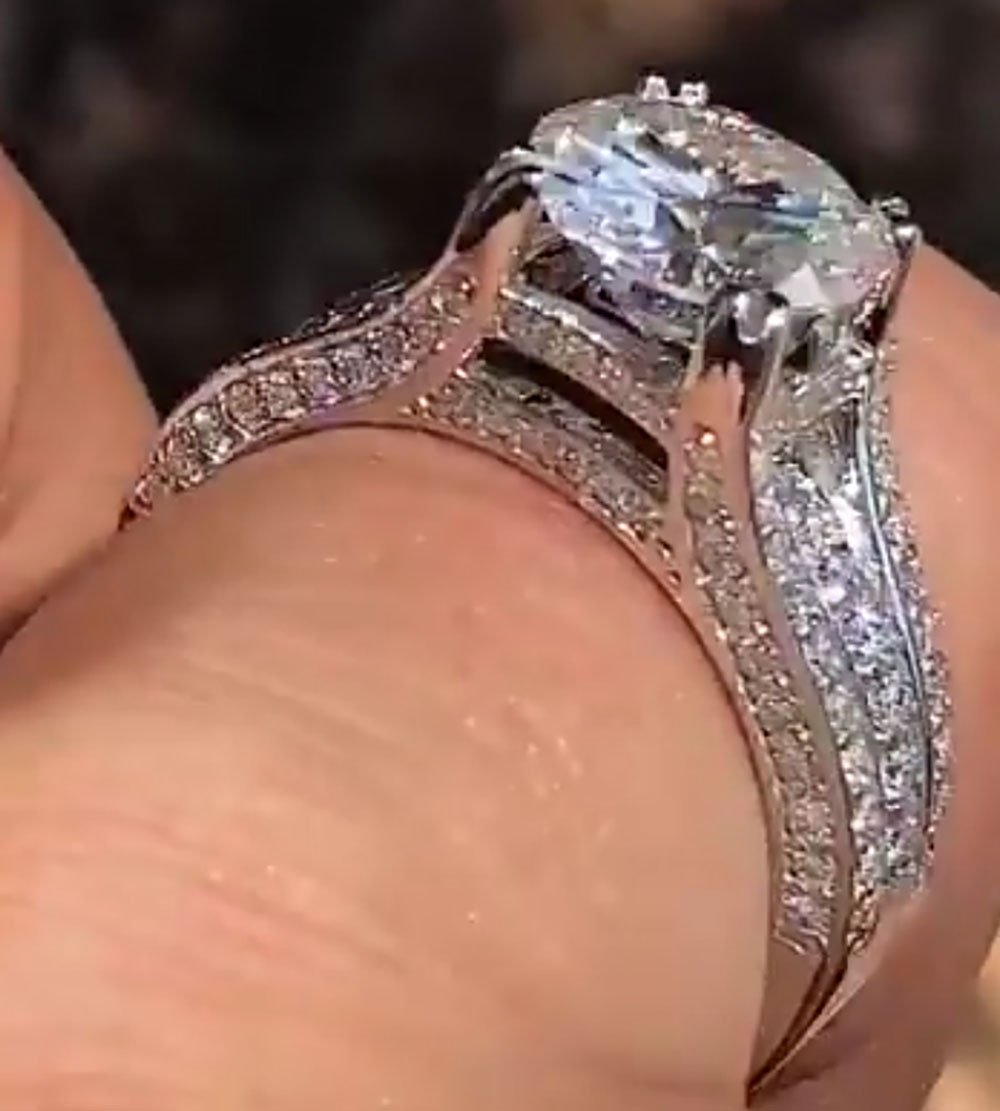 Personalizado sólido 14k ouro  - Moissanite Engagement Ring 1 Carat avaliação e preço