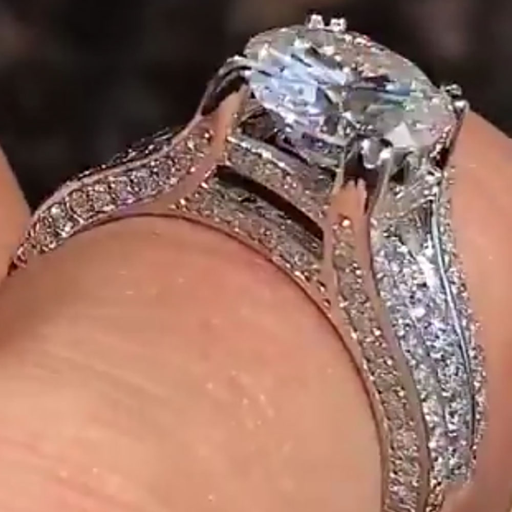 Personalizado sólido 14k ouro  - Moissanite Engagement Ring 1 Carat avaliação e preço