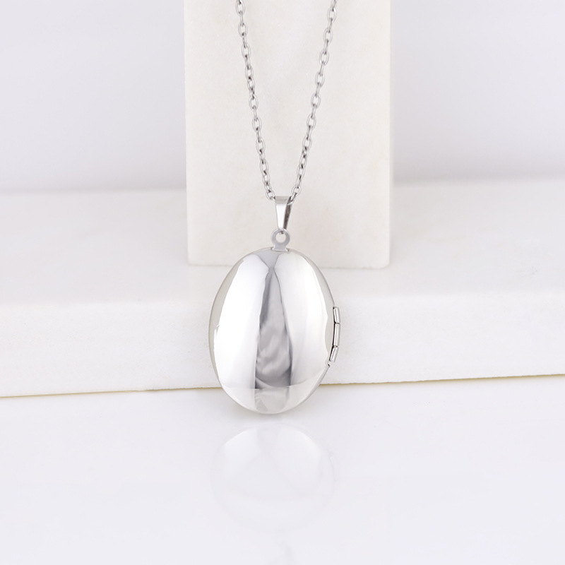 Colar Vintage Prateado com Pin - Heart Locket Necklace Photo avaliação e preço