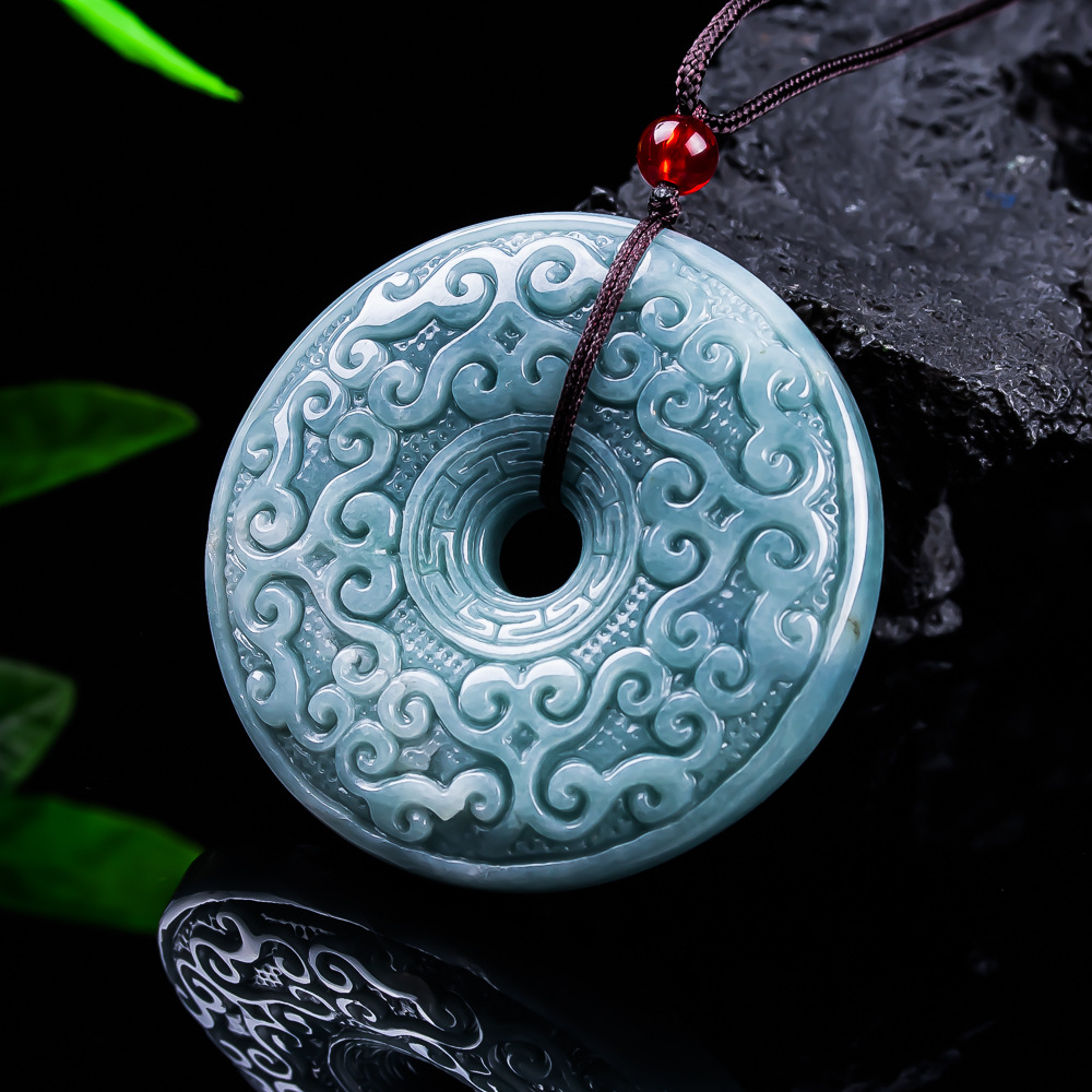 Colar com pingente de flor de  - Necklaces avaliação e preço