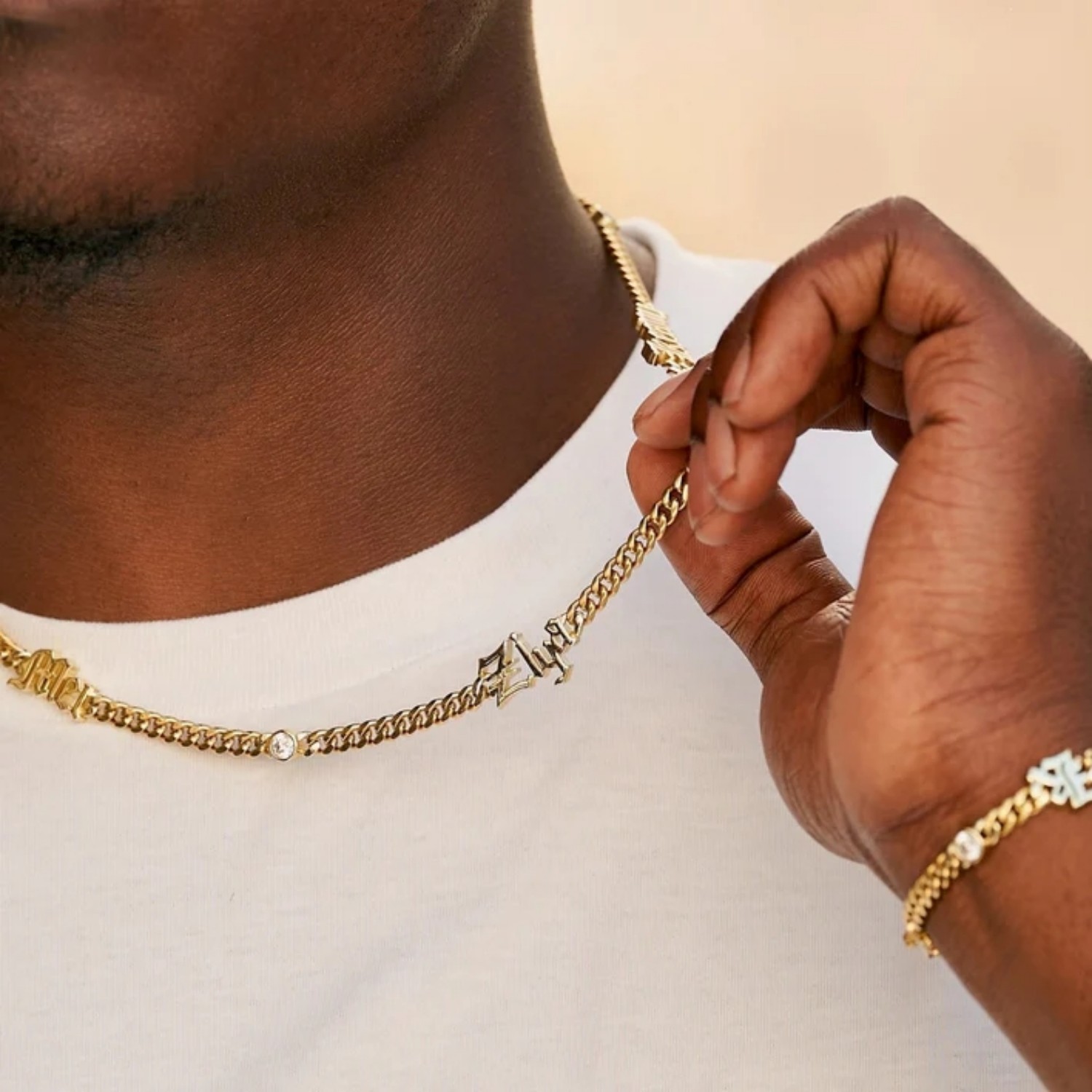 Colar Personalizado com Nome e - Cuban Link Chain 12Mm avaliação e preço