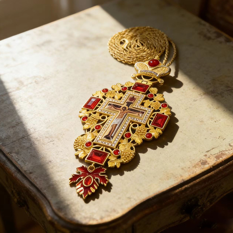 Novo Colar Premium com Cruz Or - Cross Pendant Necklace Gold avaliação e preço