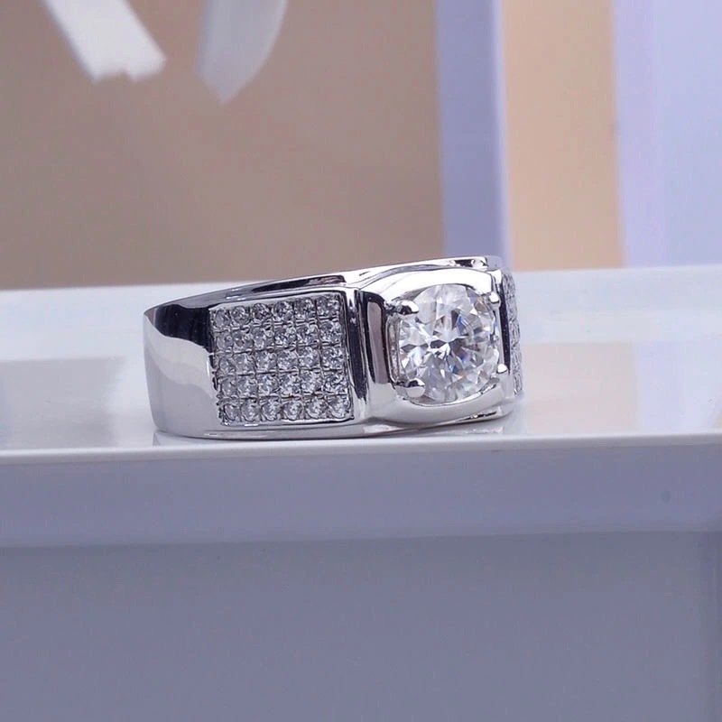 Nova simulação de quatro garra - Moissanite Engagement Ring 1 Carat avaliação e preço