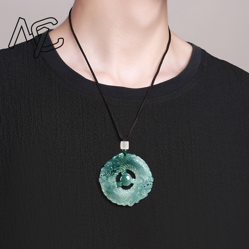 Colar com Pingente de Jade Nat - Necklaces avaliação e preço