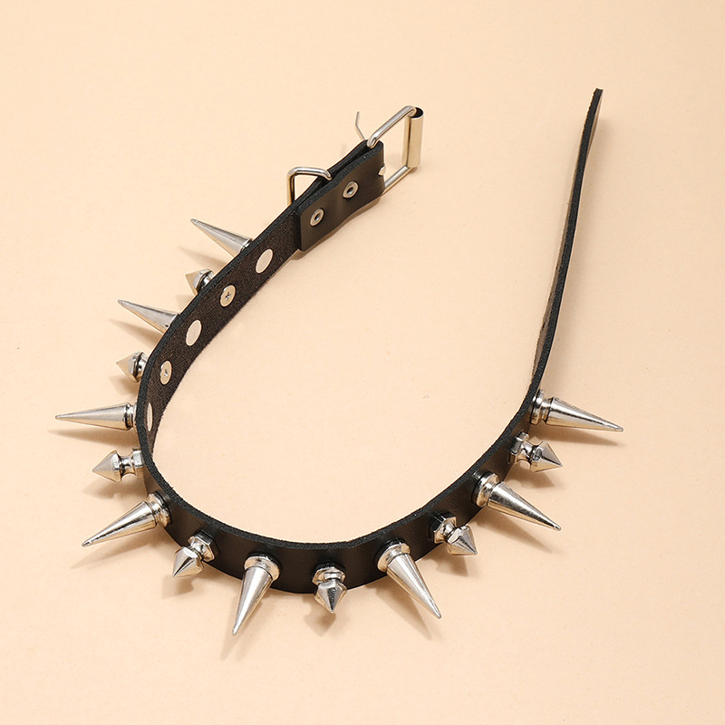 Gargantilha de couro falso lon - Goth Punk Spike Choker avaliação e preço