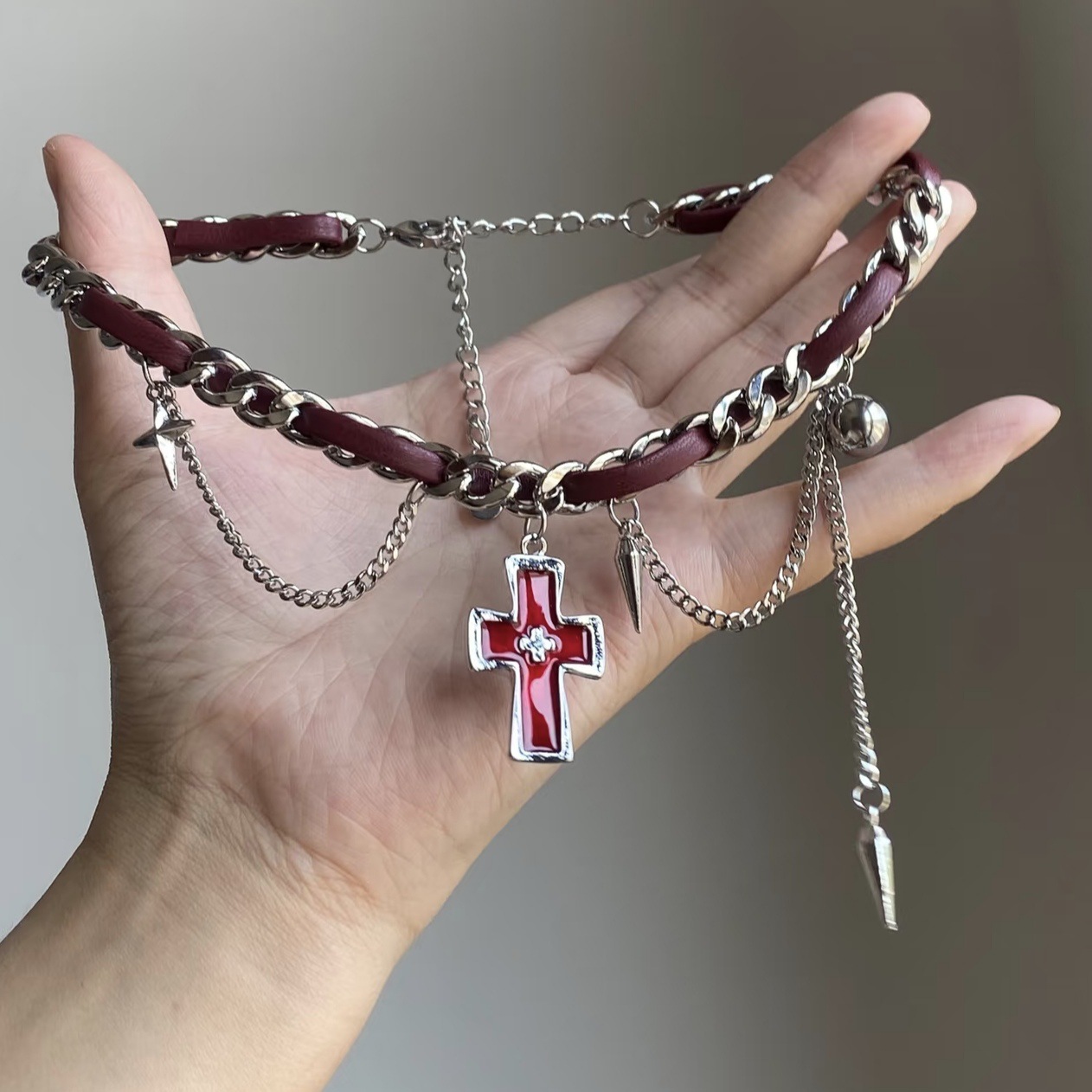 Colar Choker com Pingente Cruz - Layered Pendant Necklace Aesthetic avaliação e preço