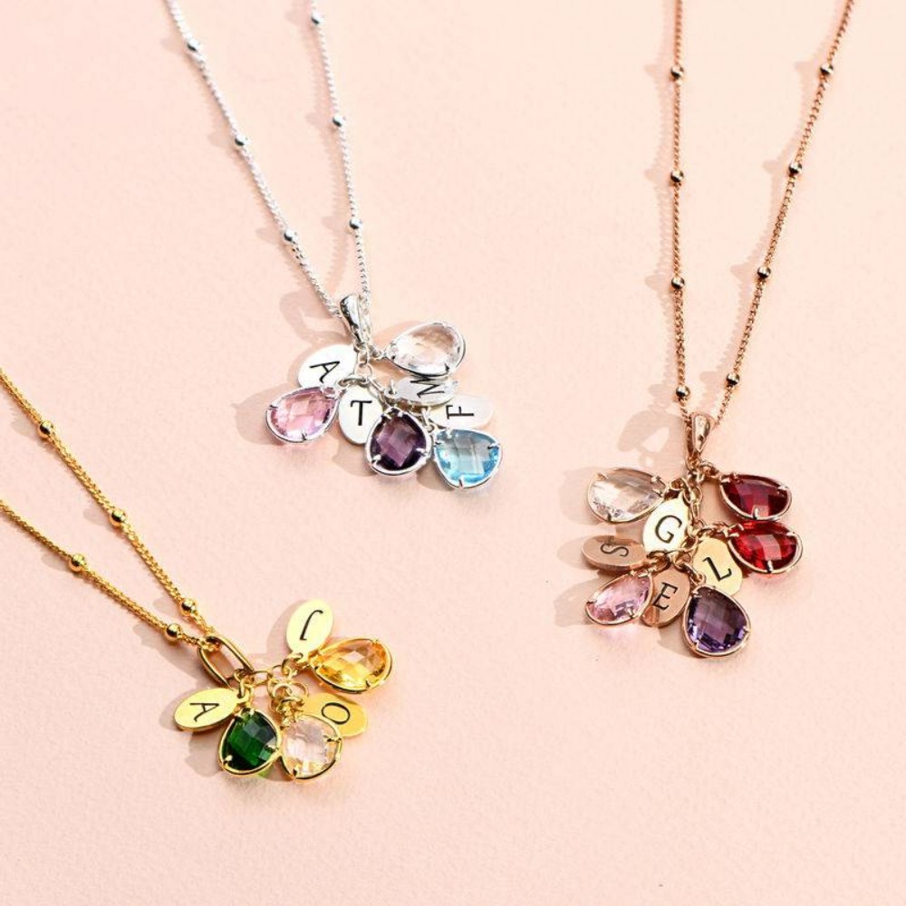 Nome personalizado pingente pe - Initial Letter Necklace 18K Gold avaliação e preço