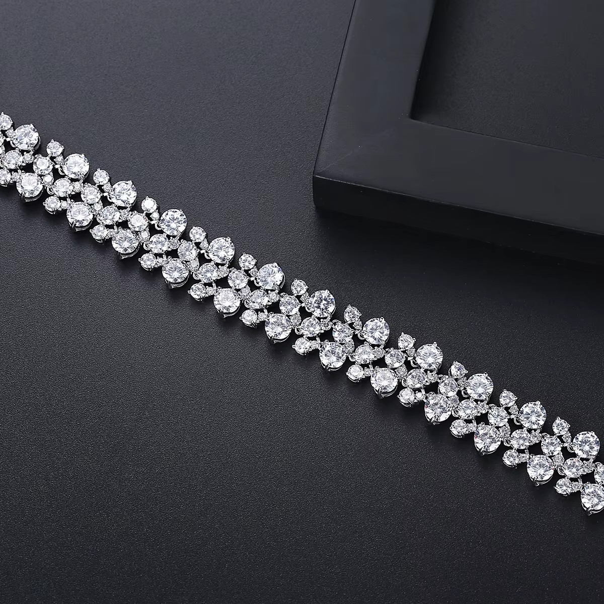 Luoteemi gargantilha de zircôn - Layered Pendant Necklace Aesthetic avaliação e preço