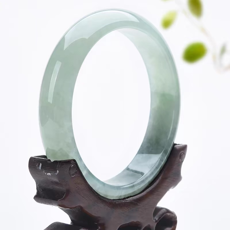 Pulseira de Jade Antiga de Mia - Bracelets avaliação e preço