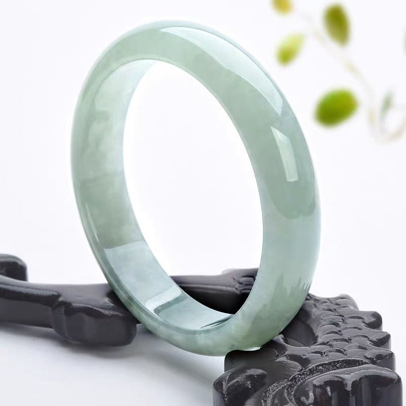 Pulseira de Jade Antiga de Mia - Bracelets avaliação e preço