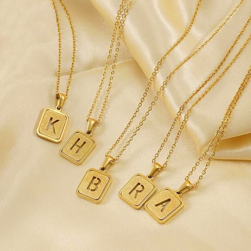 3 pçs/saco correntes de alta q - Initial Letter Necklace 18K Gold avaliação e preço