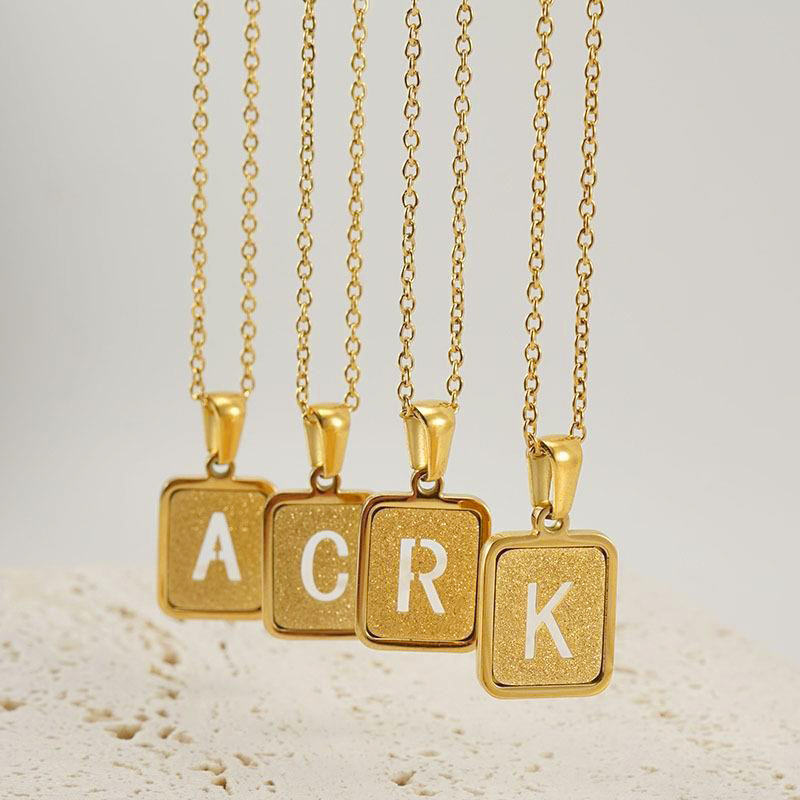 3 pçs/saco correntes de alta q - Initial Letter Necklace 18K Gold avaliação e preço