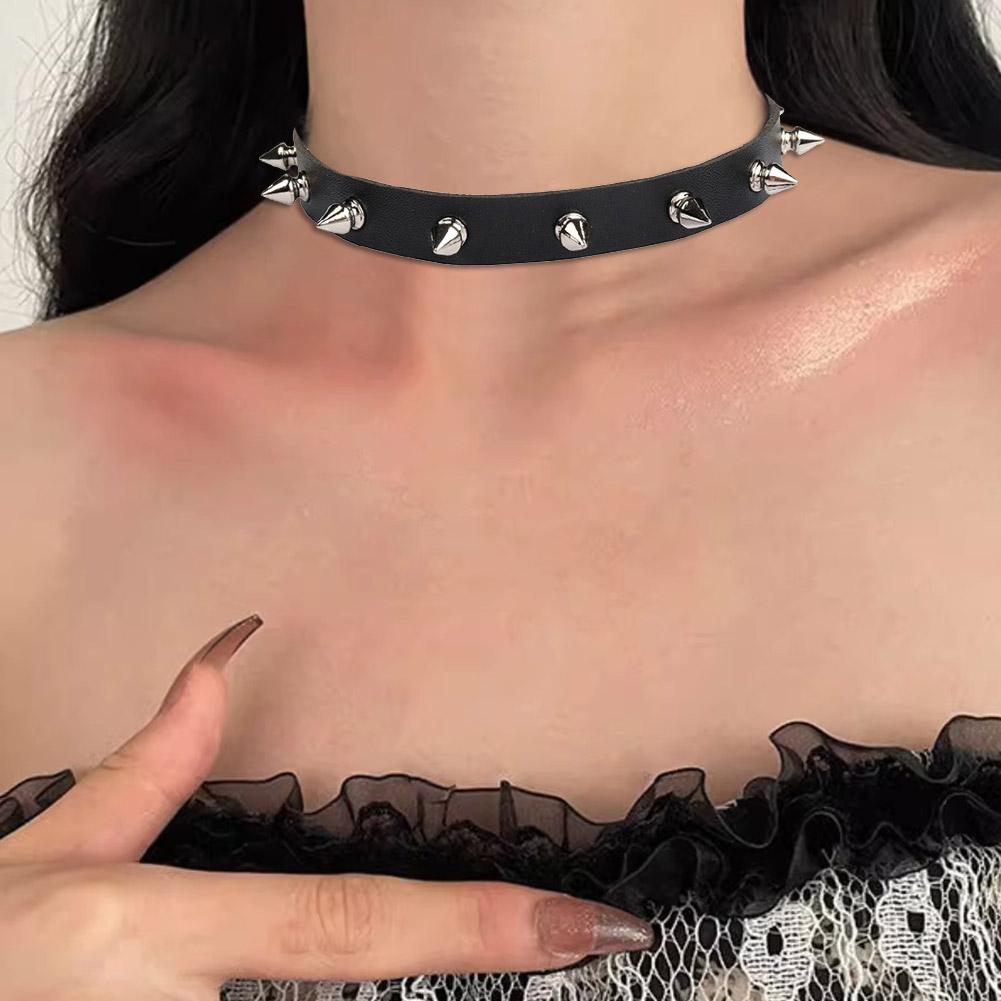 Colar Choker de Couro PU Preto - Goth Punk Spike Choker avaliação e preço