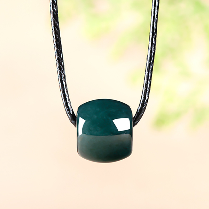 Colar com Pingente de Contas d - Necklaces avaliação e preço