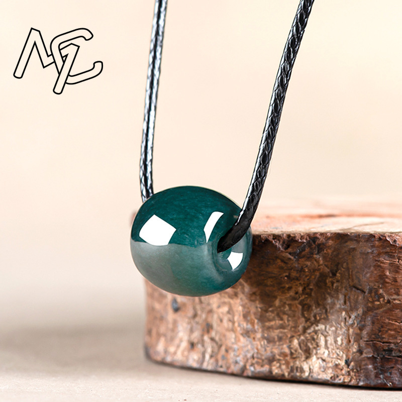 Colar com Pingente de Contas d - Necklaces avaliação e preço